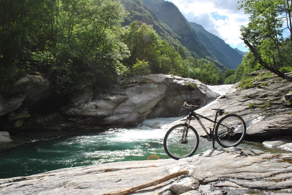 Myverzasca Resort Ai Piee Brione  Exteriér fotografie